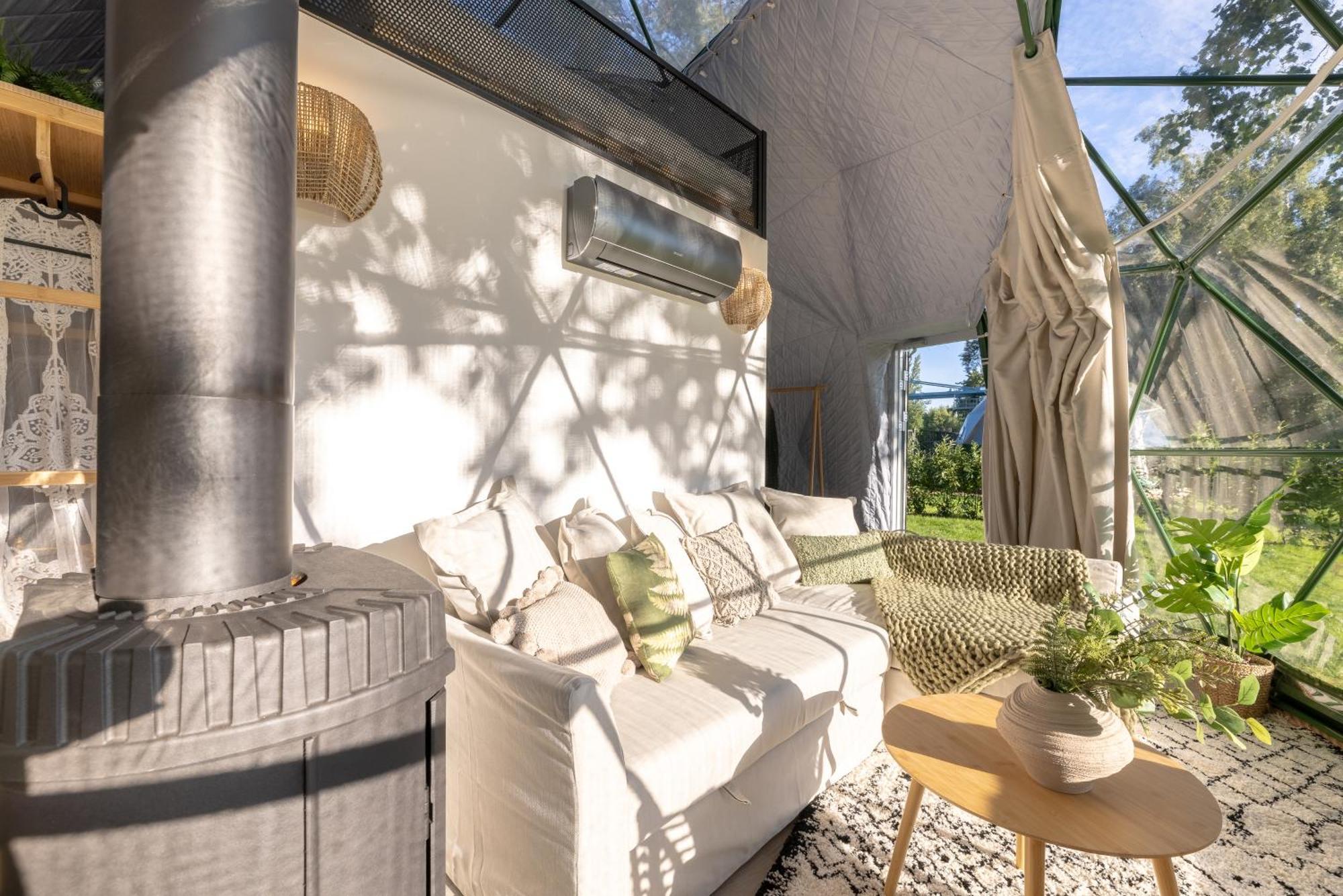 Glamping Escape To The Stars Under Skyline Lüks kamp alanı Prag